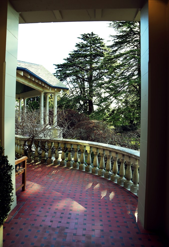 IMG_0960_MiltonParkBalustrade_300_sml_9-7-17